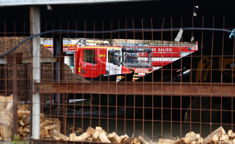 Fallece un trabajador atrapado en una máquina en un aserradero de Vilanova