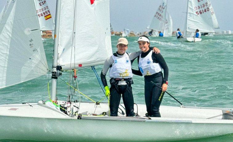 El vilagarciano Pablo Barreiro y la coruñesa Alba Díaz, campeones de España de 420