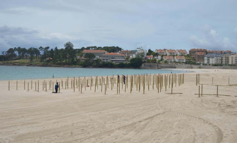 La playa de Silgar estrenará este fin de semana sus primeras parcelas