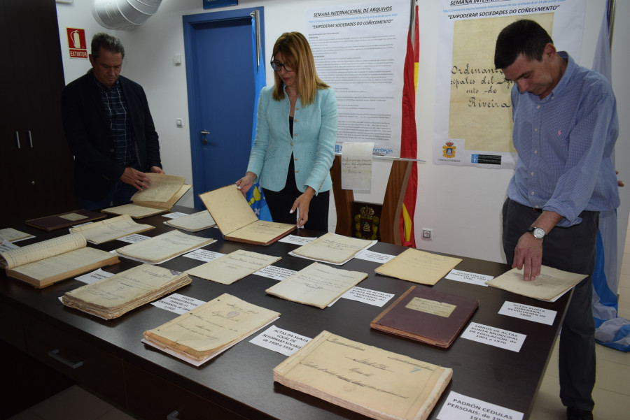 Más de 83.000 páginas de 614 libros del Archivo Histórico Municipal de Ribeira pueden consultarse por Internet