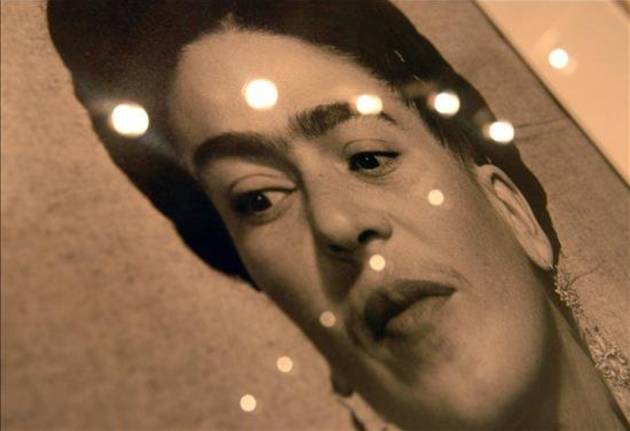 Subastan en Nueva York 25 cartas entre Frida Kahlo y su amante español