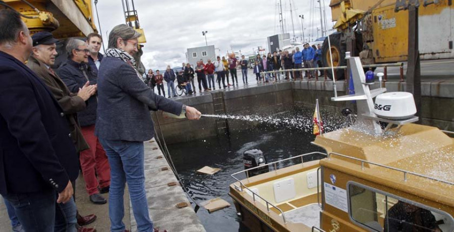 A Illa suma un barco de vigilancia y pesaje con la última tecnología