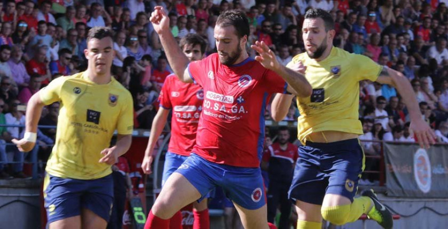 Un Sanxenxo excesivamente respetuoso cae goleado ante la UD Ourense