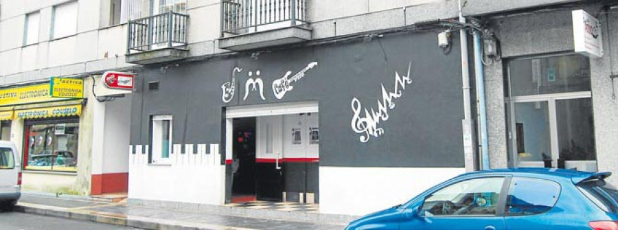 PONTECESURES- el Concello amenaza con cerrar un pub en Sagasta si no cesan los ruidos que perturban el descanso de los vecinos