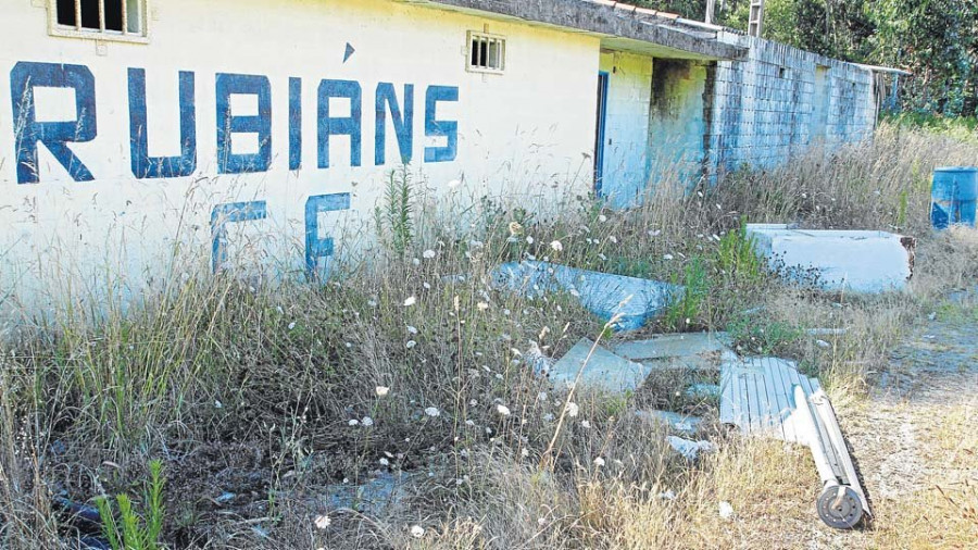Los comuneros de Rubiáns ofrecen a Ravella los terrenos del campo de fútbol
