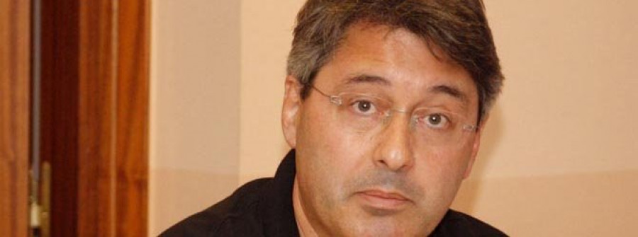 O GROVE-El PSOE acusa al PP de mantener la unión de su gobierno “a base de despilfarrar”