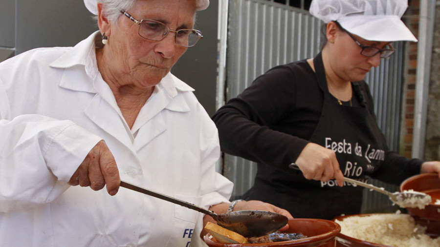 Las raciones de la Festa da Lamprea se degustarán en 
los bares de Pontecesures