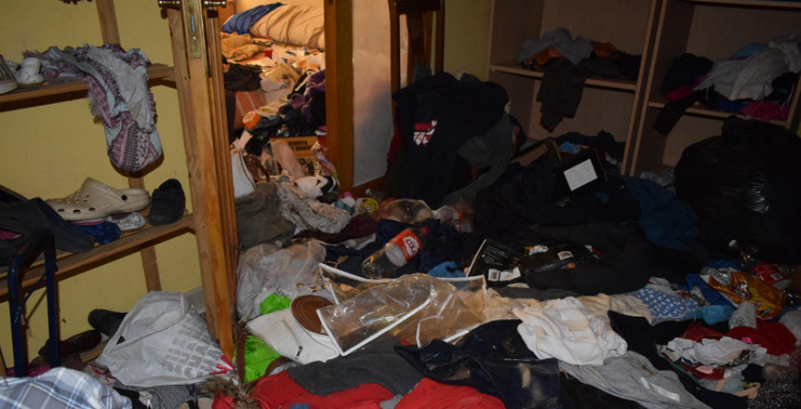 Reportaje | El alto coste de pisos destrozados y llenos de basura