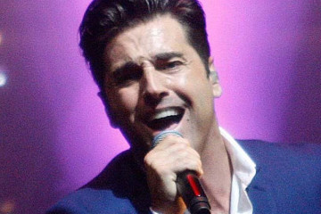 David Bustamante recarga pilas con Daniella antes de seguir su gira