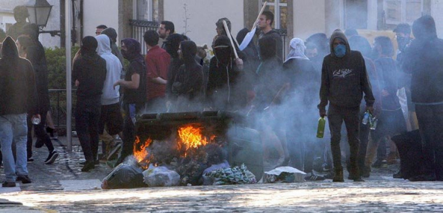 Compostela Aberta no “consentirá” que se les vincule con actos violentos