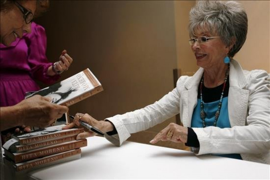 Rita Moreno, ganadora de un Óscar, se suma al elenco de los Premios Platino