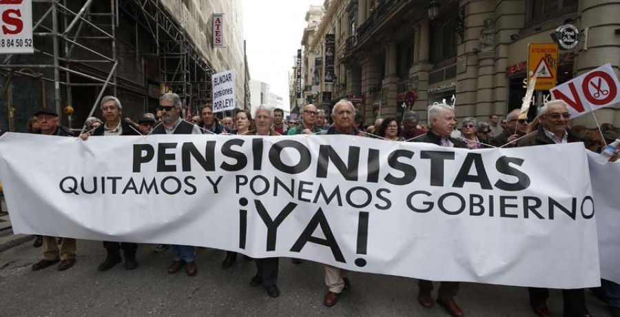 Miles de personas exigen en Galicia unas “pensiones dignas” para “hoy y mañana”