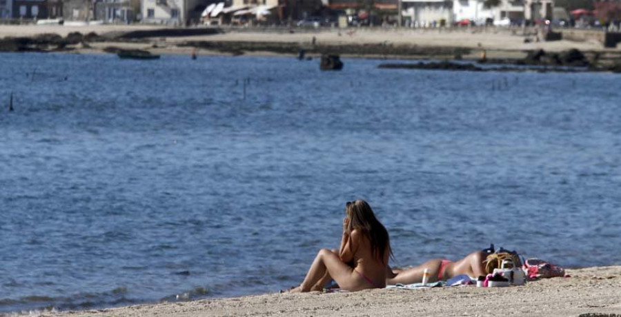Marea na Vila lamenta a “inacción” do goberno local ante os episodios de vertido na praia