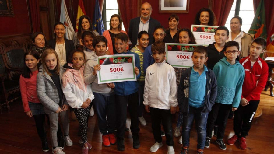 La Escola Infantil y los  colegios de Vilaxoán y Rubiáns,  premios de Igualdade na Escola