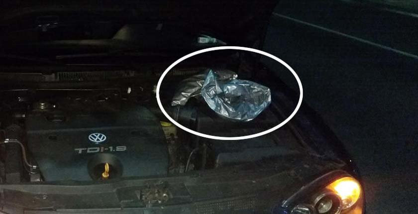 La Guardia Civil detiene en Cesures a un conductor ebrio que escondía droga en el motor