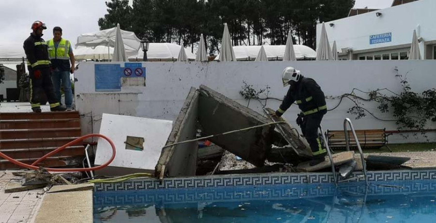 Un tanque de gas explota y deja daños materiales en un hotel de A Vichona