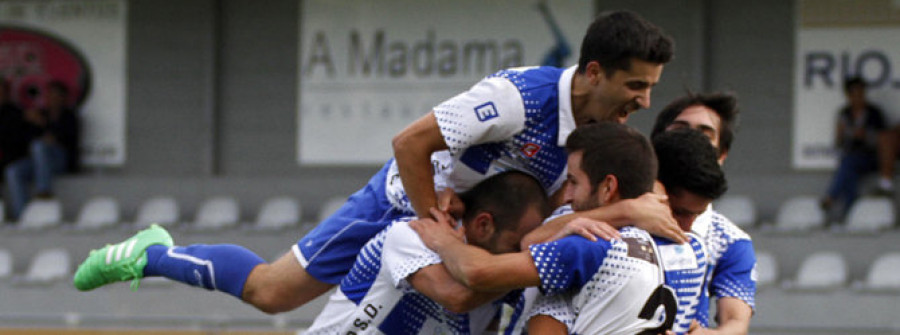 El penalti parado por el juvenil Anxo y el gol de Rober dan un punto al Portonovo en O Couto