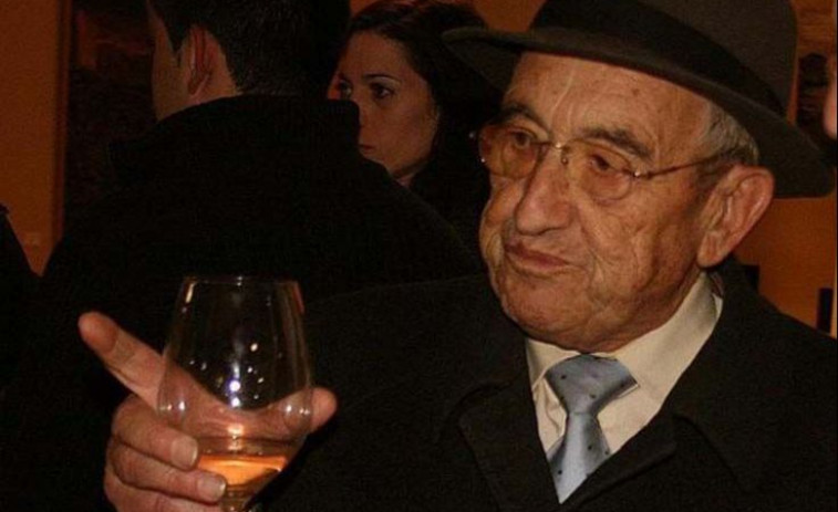 Cambados despide al empresario José Vilas Villanueva que “creou moitos postos de traballo na vila”