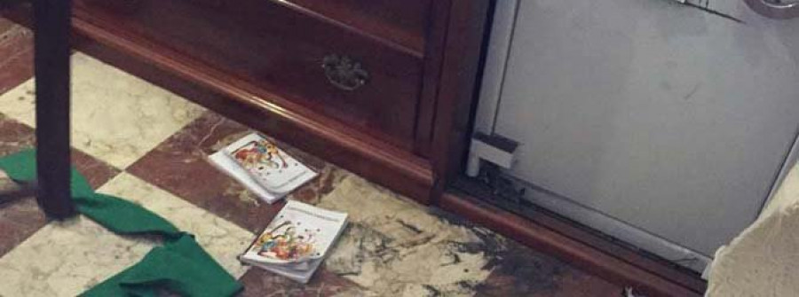 Destrozan el mobiliario de la sacristía del  Nuevo Templo con un taladro y una radial