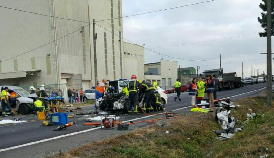 BOIRO - Un vecino de la localidad fallece en un brutal accidente en la N-550 en Esclavitud