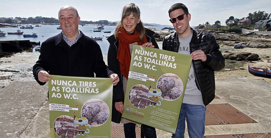 El colapso continuo de bombeos lleva a A Illa a lanzar una campaña sobre las toallitas de bebé