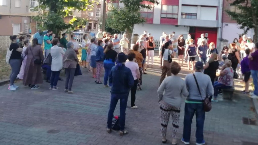 Los vecinos críticos con la humanización de O Piñeiriño preparan una manifestación