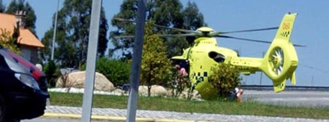 MEIS-Movilizan al helicóptero por una picadura de abeja y rescatan a un varón inconsciente de un tejado