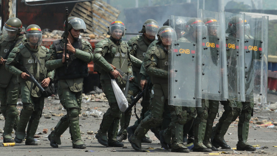 Colombia cifra en más de 120 los militares que desertaron del régimen de Maduro