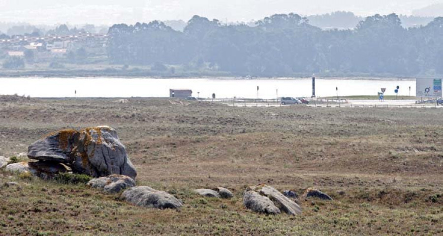 Sanxenxo recurrirá al Supremo por el deslinde municipal, aunque Martín tacha de “erro” 
el conflicto con O Grove