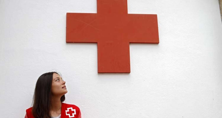 Cruz Roja O Salnés atendió a casi 2.000 personas en 2016
