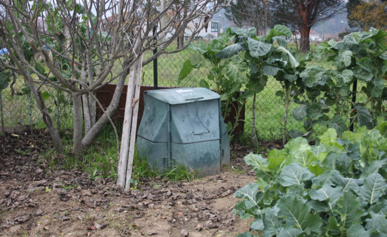 A Illa reactiva la campaña de compostaje entre los vecinos para mejorar producción y calidad