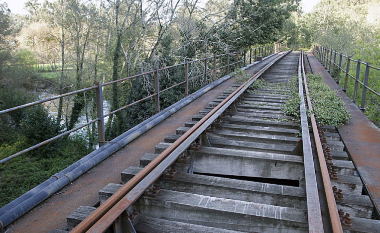 Vilagarcía, Caldas, Portas, Barro y Pontevedra acuerdan ampliar la Vía Verde