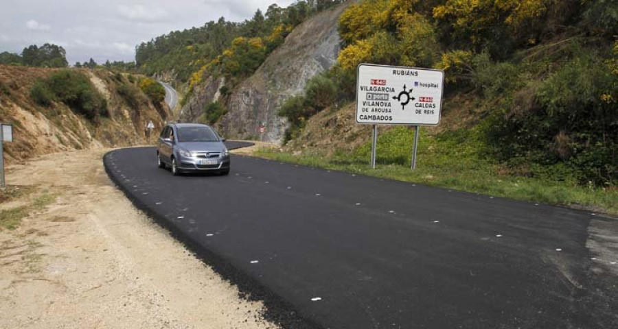 Fomento reabre el vial de Baión en cuyo arreglo invirtió 250.000 euros