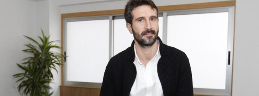 Alberto Varela acusa al gobierno local de “argallar métodos para fuxir do debate”