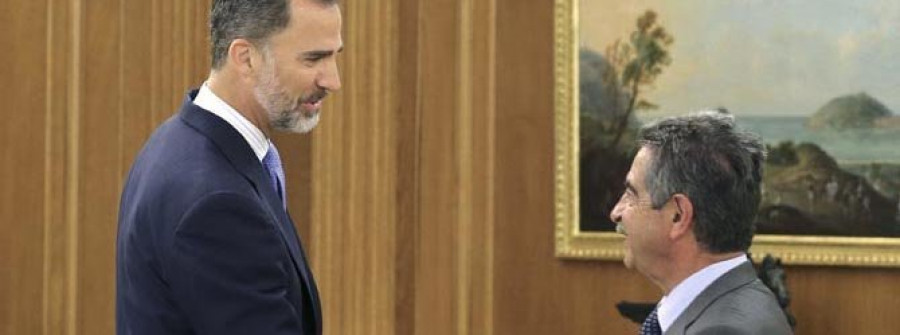 Rajoy garantiza que dará “la batalla” frente a Mas en favor de la Constitución