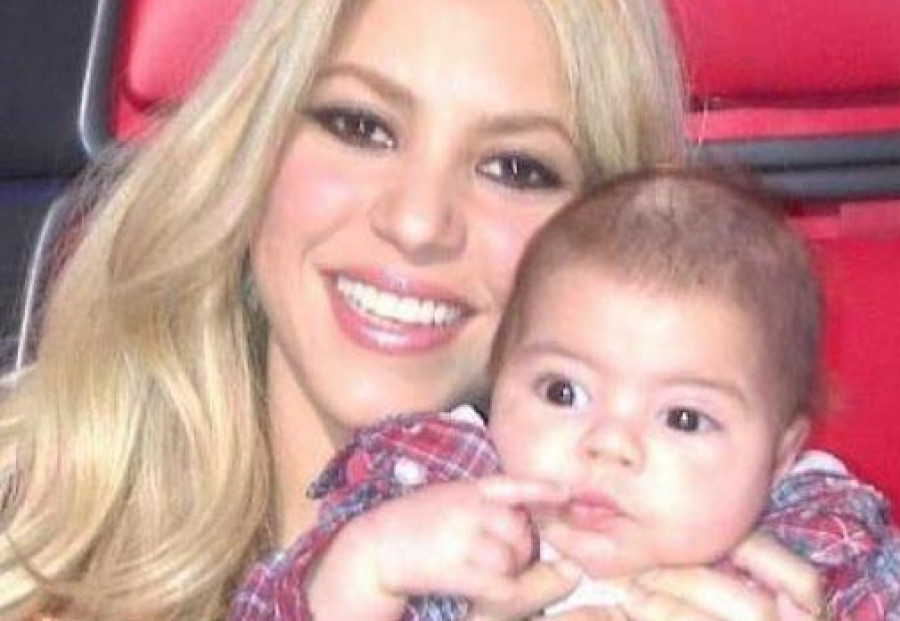 Shakira lleva a su bebé al plató donde se graba el programa “The Voice”