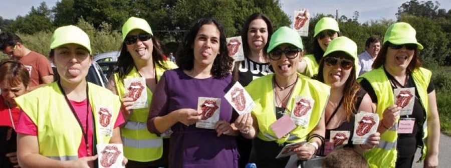 CAMBADOS - Cientos de salinienses secundan iniciativas de ayuda a la lucha contra el cáncer y la AME