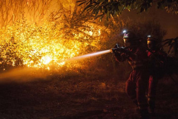 Medio Rural defiende el operativo de extinción del fuego de Verín, integrado por seiscientas personas