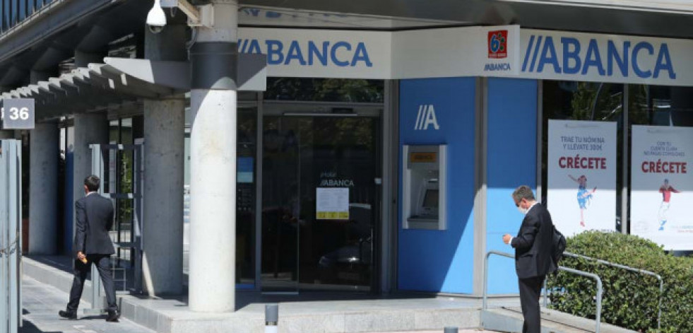 Abanca gana 220 millones de euros en el primer trimestre, un 38,9% más