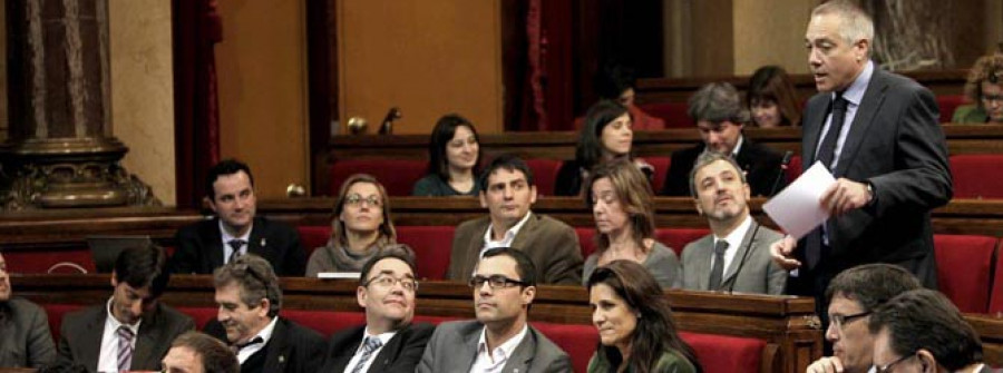 Cataluña aprueba por amplia mayoría la propuesta del PSC sobre el derecho a decidir