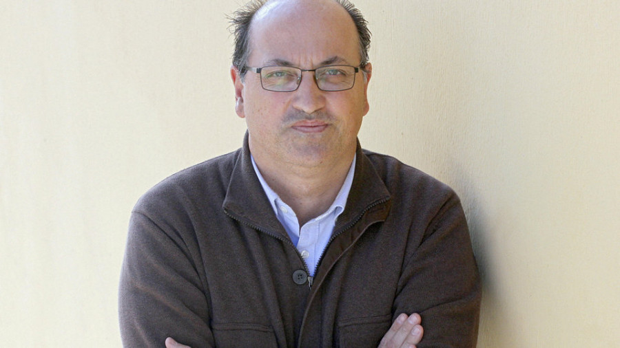 Alfonso Martínez | “El alojamiento en Sanxenxo autorregula su apertura”