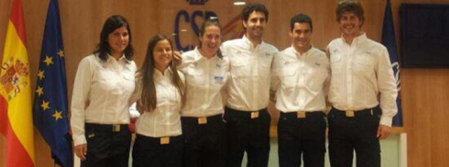 Los hermanos Paz se presentan con el Equipo Olímpico Español en el CSD