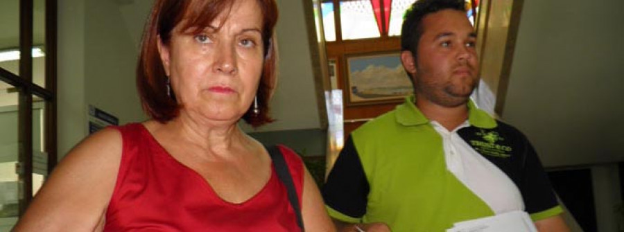 RIVEIRA-Solicitan al Concello la retirada de once elementos de simbología franquista
