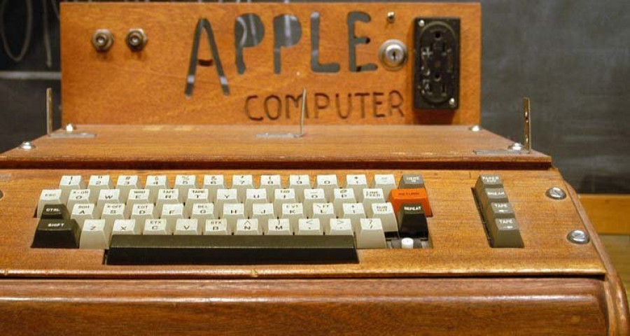 Uno de los pocos “Apple I” que aún funcionan sale a subasta