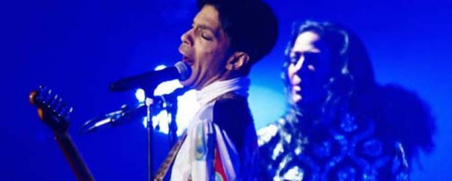 El cantante Prince pudo fallecer por una mezcla fatal de drogas