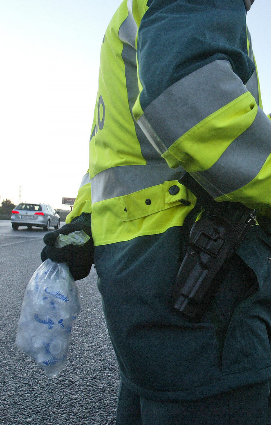 Da positivo en alcohol tras escapar de un control por el centro urbano de Caldas