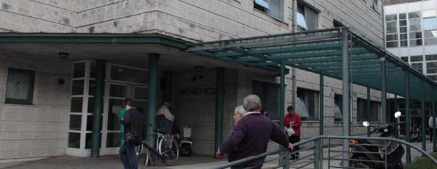Un ventilador provoca un incendio que afectó a dos consultas  en el ambulatorio