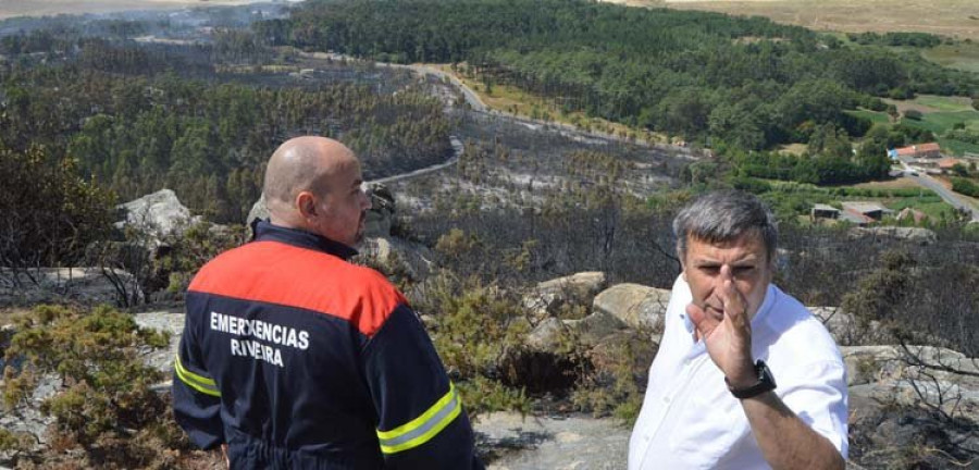La Policía busca a un testigo que vio al autor de incendios que asolaron 83 hectáreas en Riveira