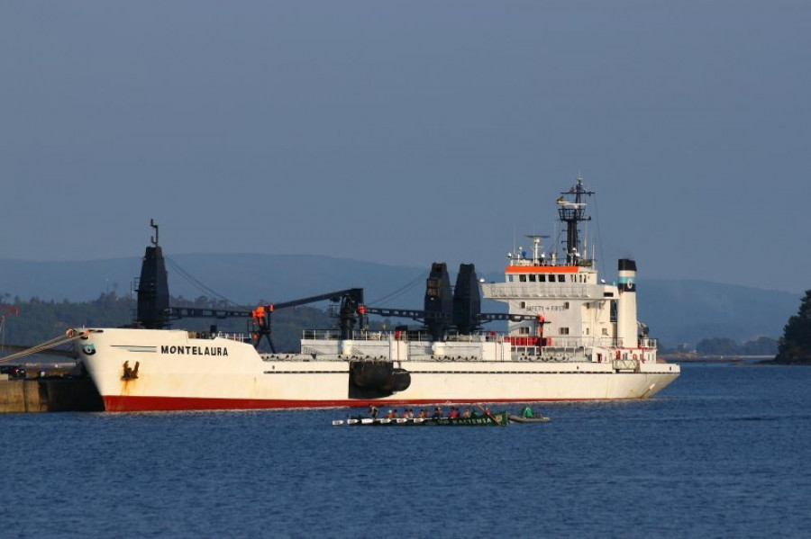 Los tripulantes de un velero sueco que naufragó en aguas de Cabo Verde serán trasladados a Ribeira