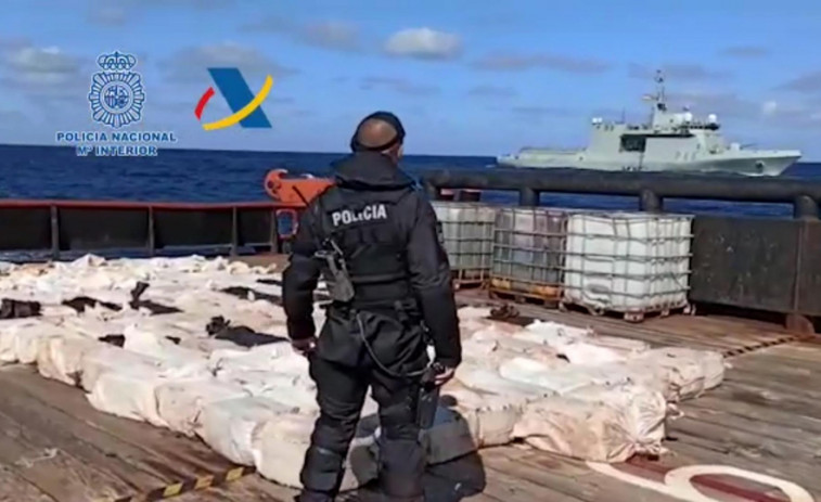 Detienen al vilagarciano Carlos Silla al frente de un velero con cinco toneladas de cocaína